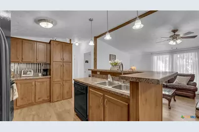 9902 County Road 210, Bertram, TX 78605 - Photo 18