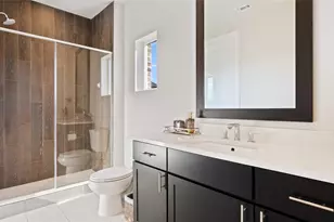 1411 Town Creek Dr, Austin, TX 78741 - Photo 34