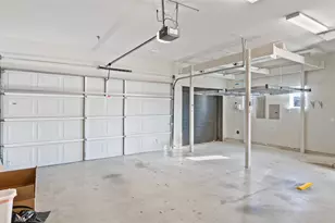 1411 Town Creek Dr, Austin, TX 78741 - Photo 6