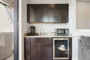 1411 Town Creek Dr, Austin, TX 78741 - Photo 30