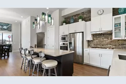1411 Town Creek Drive #4, Austin, TX 78741 - Photo 10