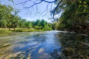 5400 Gander Slough Rd, Kingsbury, TX 78638 - Photo 1