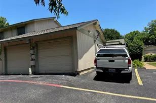 9509 Blue Creek Ln, Austin, TX 78758 - Photo 2