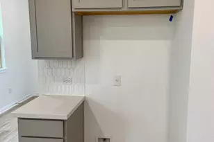 152 Lime St, Buda, TX 78610 - Photo 6