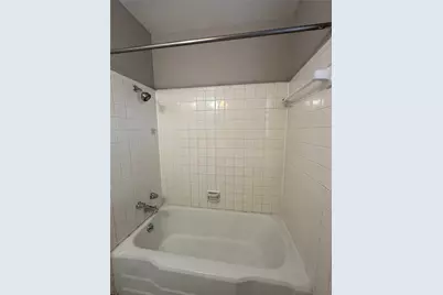 5216 McCarty W #3, Austin, TX 78749 - Photo 4
