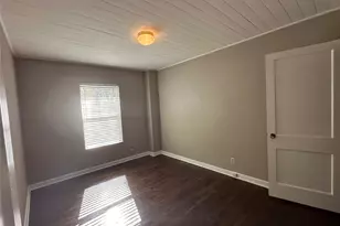 5216 McCarty W, Austin, TX 78749 - Photo 10