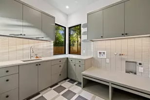 607 Westbrook Dr, Austin, TX 78746 - Photo 28