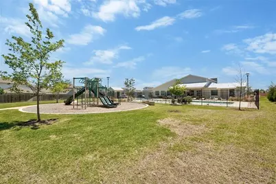 8214 Cottage Rose Drive, Austin, TX 78744 - Photo 30