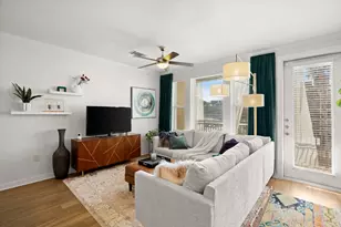 1900 Barton Springs Rd, Austin, TX 78704 - Photo 16