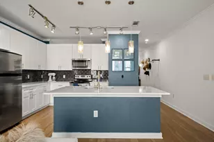1900 Barton Springs Rd, Austin, TX 78704 - Photo 4