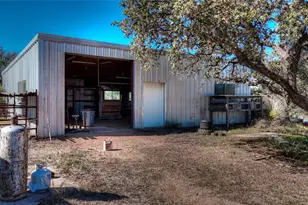 204 Lagitos Ln, Llano, TX 78643 - Photo 14