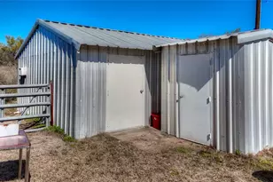 204 Lagitos Ln, Llano, TX 78643 - Photo 20