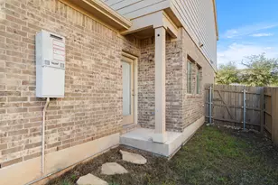 567 White Steppe Way, Georgetown, TX 78626 - Photo 34