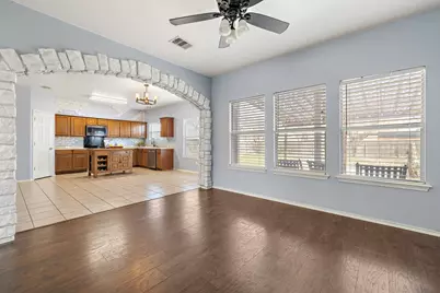 114 Almquist Street, Hutto, TX 78634 - Photo 8