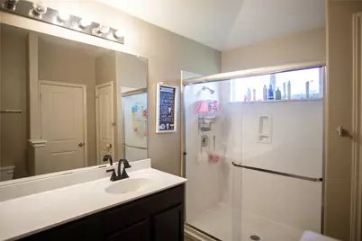 6912 Plains Crest Drive, Del Valle, TX 78617 - Photo 8