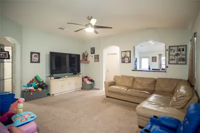 6912 Plains Crest Drive, Del Valle, TX 78617 - Photo 4