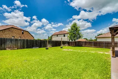 401 Waterleaf Boulevard, Kyle, TX 78640 - Photo 24