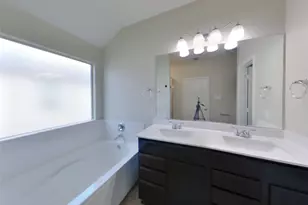 1152 Ibis Falls Loop, Jarrell, TX 76537 - Photo 10