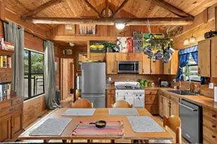 496 Middleton Rd, Spicewood, TX 78669 - Photo 12