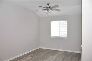 272 Spillway Dr, Kyle, TX 78640 - Photo 14