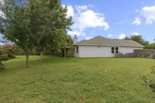 206 Evergreen Cir, Georgetown, TX 78626 - Photo 24