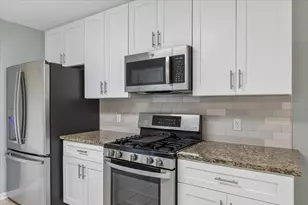 206 Evergreen Cir, Georgetown, TX 78626 - Photo 6