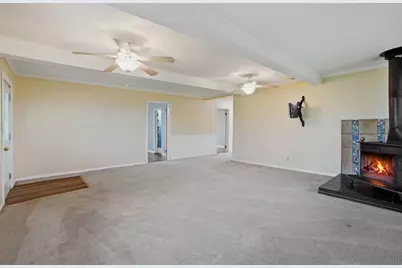 1000 County Road 458, Coupland, TX 78615 - Photo 18