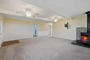 1000 Co Rd 458, Coupland, TX 78615 - Photo 18