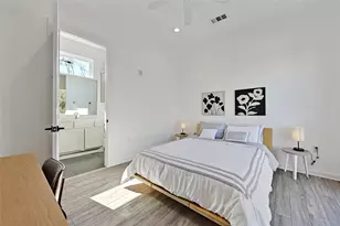 2804 S 1st St, Austin, TX 78704 - Photo 12
