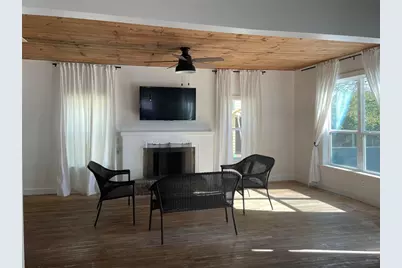 1233 Delano Street, Austin, TX 78721 - Photo 2