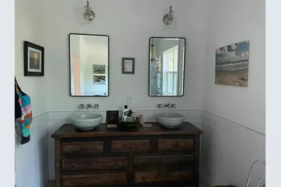 1233 Delano Street, Austin, TX 78721 - Photo 14
