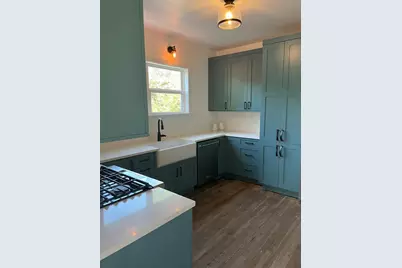 1233 Delano Street, Austin, TX 78721 - Photo 4