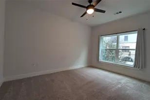2500 Longview St, Austin, TX 78705 - Photo 14