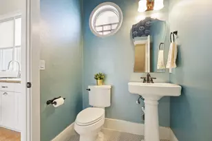206 E Live Oak St, Austin, TX 78704 - Photo 6