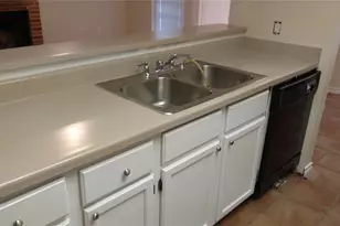 1210 Gingerlily Cove, Austin, TX 78745 - Photo 8