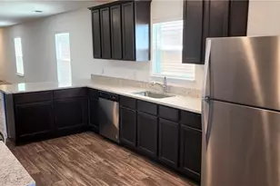 18312 Speculator Ln, Elgin, TX 78621 - Photo 6