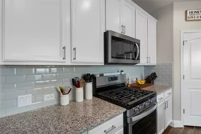 207 Duroc Drive, Hutto, TX 78634 - Photo 10