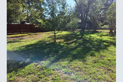403 Hazel Street, Rockdale, TX 76567 - Photo 8