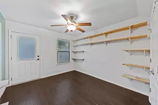 208 Birch Oak Ln, Georgetown, TX 78628 - Photo 14