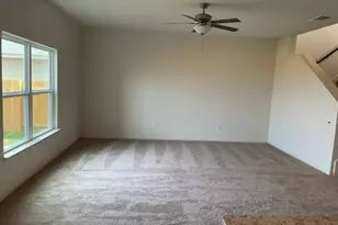 18812 Speculator Ln, Elgin, TX 78621 - Photo 10