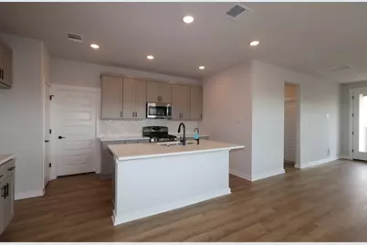 304 Emerie Way, Georgetown, TX 78626 - Photo 2
