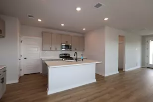 304 Emerie Wy, Georgetown, TX 78626 - Photo 2