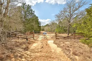 109 Crepe Myrtle Rd, Bastrop, TX 78602 - Photo 1