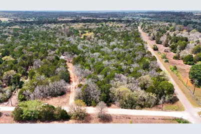 109 Crepe Myrtle Road, Bastrop, TX 78602 - Photo 16