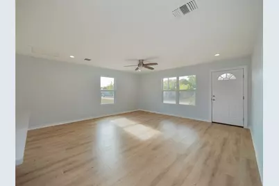 174 Soul Harvest Pass, San Marcos, TX 78666 - Photo 6