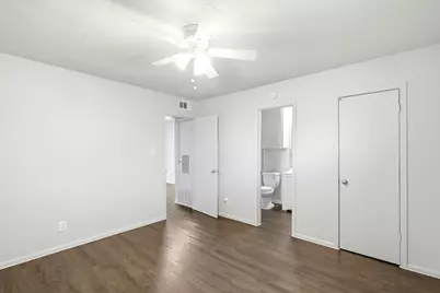2319 Greenfield Parkway #210, Austin, TX 78741 - Photo 12