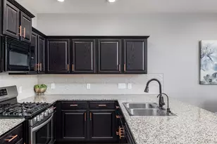 1001 Zodiac Ln, Round Rock, TX 78665 - Photo 8