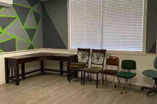 301 Bishop St, Smithville, TX 78957 - Photo 1