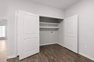 2551 Guadalupe St, Seguin, TX 78155 - Photo 8