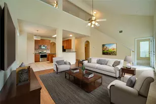 121 Park Ln, San Marcos, TX 78666 - Photo 6